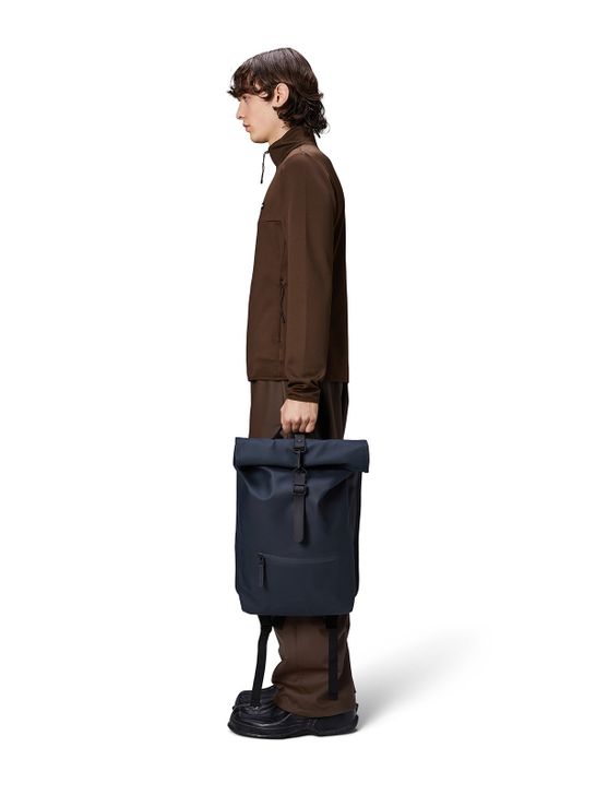 zaino-rains-rolltop-rucksac-blu-13320-47