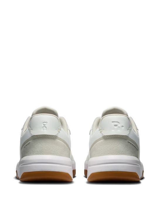 sneaker-on-the-roger-clubhouse-bianco-theroger-3mf105-40924