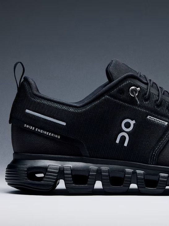 sneakers-on-cloud-6-waterproof-nero-3mf1006-1043
