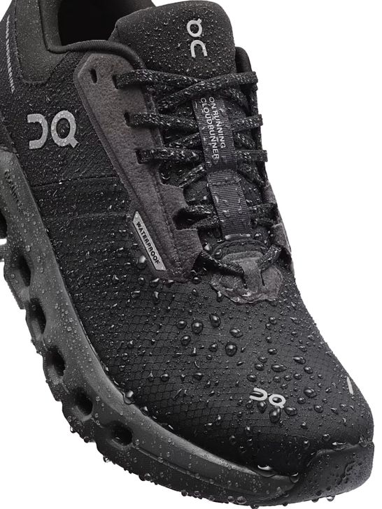 sneakers-on-cloudrunner-2-waterproof-nero-3me1015-2130