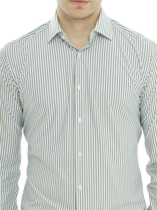 white-barra-green