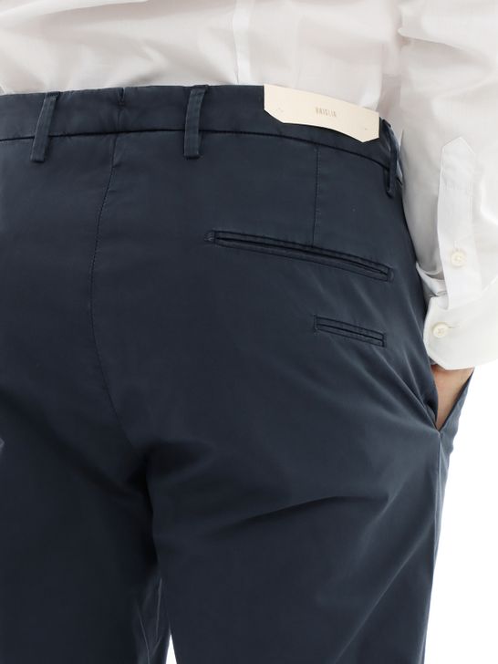 pantaloni-briglia-1949-raso-blu-bg03-325127-11